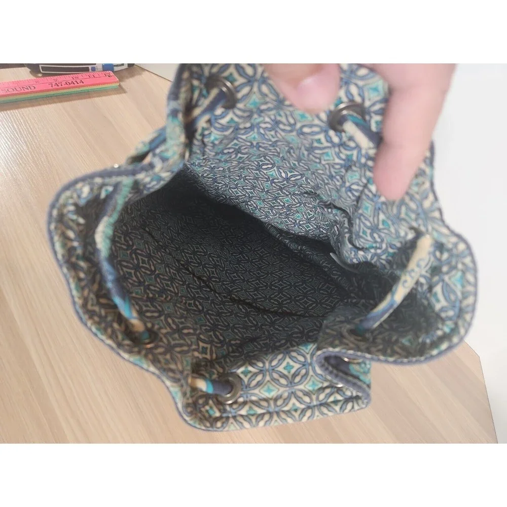 Vera Bradley Backpack Bag Large Mod Blue Floral 100% Quilted‎ Cotton Drawstring